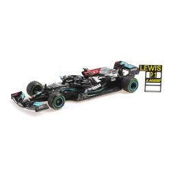 MERCEDES-AMG PETRONAS...